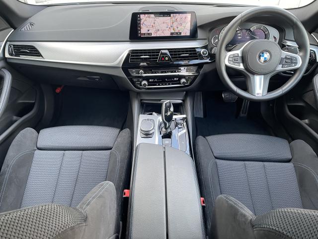 ＢＭＷ ５シリーズ ５２３ｄ ｘＤｒｉｖｅ Ｍスピリット 1.8万Km 334.0万円(愛知県)[034]の中古車詳細
