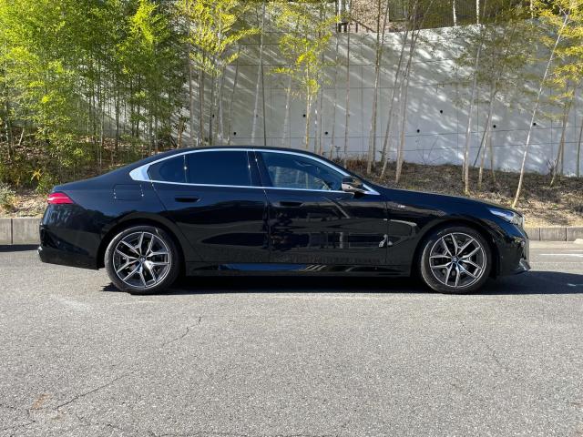 ＢＭＷ ５シリーズ ５２３ｉ Ｍスポーツ 0.7万Km 605.0万円(愛知県)[883]の中古車詳細