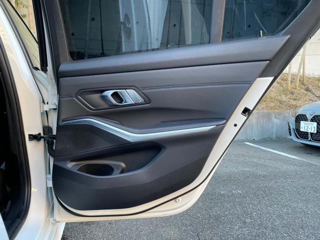 ＢＭＷ ３シリーズ ３３０ｉ Ｍスポーツ 4.1万Km 289.8万円(愛知県)[173]の中古車詳細