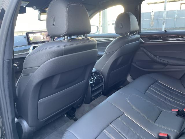 ＢＭＷ ５シリーズ ５３０ｉツーリング Ｍスポーツ 0.6万Km 634.0万円(愛知県)[342]の中古車詳細