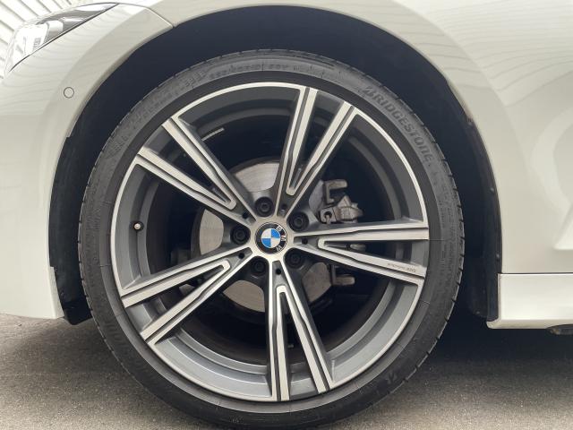 ＢＭＷ ３シリーズ ３１８ｉ Ｍスポーツ エディションシャドー 1万Km 406.6万円 2024年式[305]の中古車詳細(愛知県)