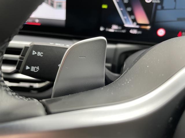 ＢＭＷ ３シリーズ ３１８ｉ Ｍスポーツ エディションシャドー 1万Km 406.6万円 2024年式[305]の中古車詳細(愛知県)