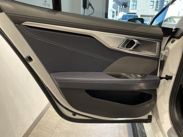 ＢＭＷ ８シリーズ ８４０ｉ グランクーペ Ｍスポーツ 5.6万Km 555.0万円 2020年式[152]の中古車詳細(愛知県)