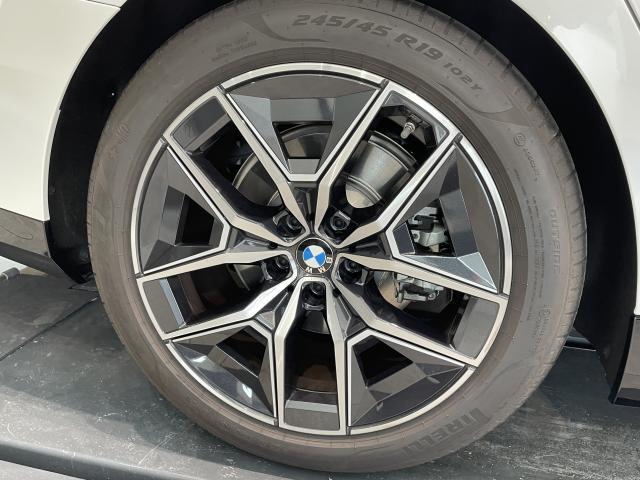 ＢＭＷ ５シリーズ ５２３ｄ ｘＤｒｉｖｅ Ｍスポーツ 0.5万Km 590.0万円 2024年式[536]の中古車詳細(愛知県)