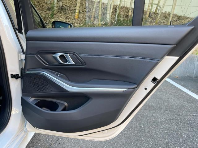 ＢＭＷ ３シリーズ ３１８ｉ Ｍスポーツ 1万Km 424.8万円 2024年式[503]の中古車詳細(愛知県)