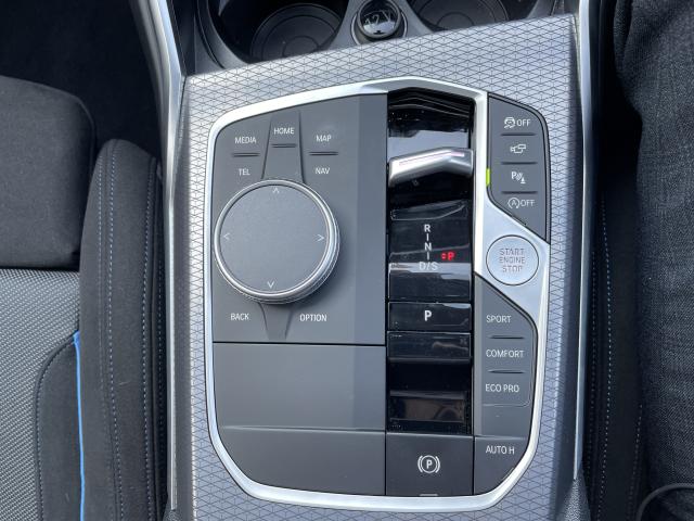 ＢＭＷ ３シリーズ ３２０ｄ ｘＤｒｉｖｅツーリング Ｍスポーツ 0.8万Km 574.0万円 2025年式[216]の中古車詳細(愛知県)