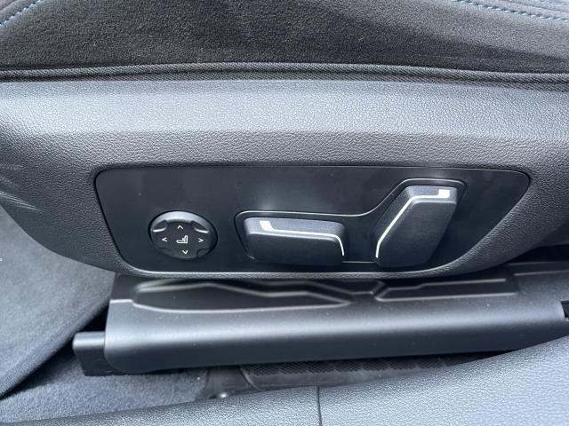 ＢＭＷ ３シリーズ ３２０ｄ ｘＤｒｉｖｅツーリング Ｍスポーツ 0.8万Km 574.0万円 2025年式[216]の中古車詳細(愛知県)