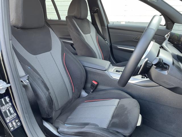 ＢＭＷ ３シリーズ ３２０ｄ ｘＤｒｉｖｅツーリング Ｍスポーツ 0.8万Km 574.0万円 2025年式[216]の中古車詳細(愛知県)