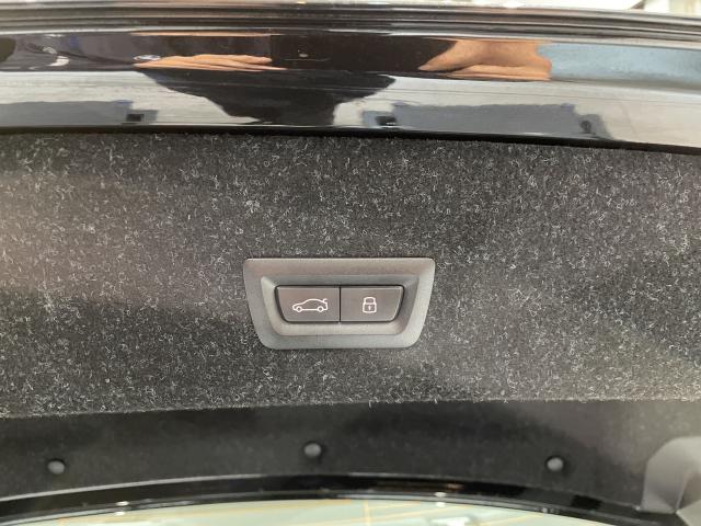 ＢＭＷ ３シリーズ ３２０ｄ ｘＤｒｉｖｅ Ｍスポーツ 0.7万Km 520.0万円 2025年式[190]の中古車詳細(愛知県)