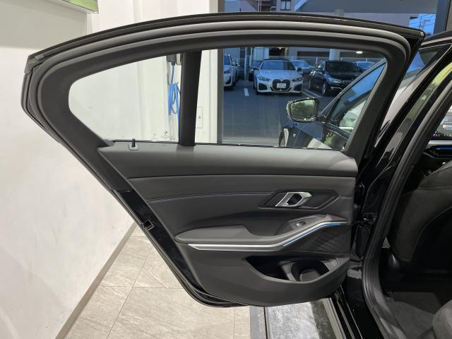 ＢＭＷ ３シリーズ ３２０ｄ ｘＤｒｉｖｅ Ｍスポーツ 0.7万Km 520.0万円 2025年式[190]の中古車詳細(愛知県)