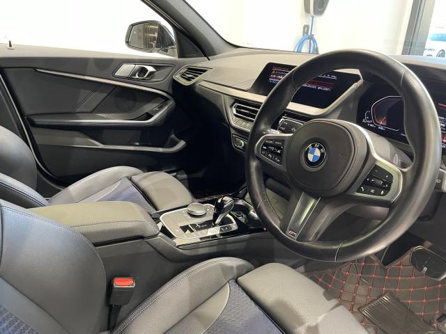 ＢＭＷ １シリーズ １１８ｄ Ｍスポーツ 4.9万Km 255.0万円 2022年式[124]の中古車詳細(愛知県)