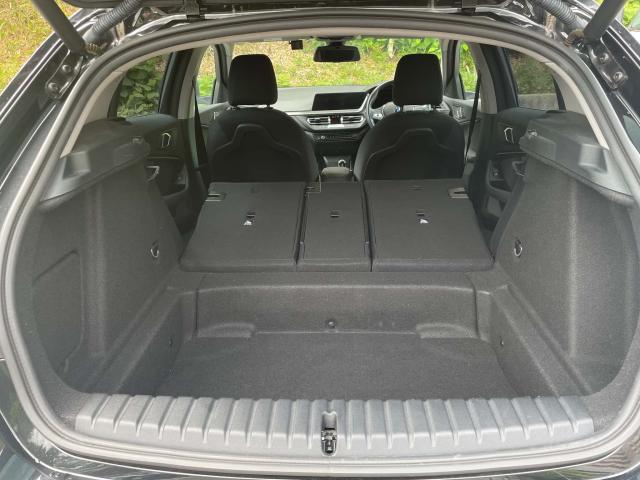 ＢＭＷ １シリーズ １１８ｉ プレイ 2.1万Km 214.8万円 2021年式[106]の中古車詳細(愛知県)