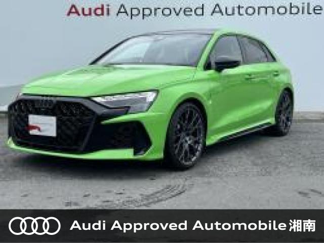 RS3スポーツバック型式：3BA-GYDNWF（アウディ）のクルマカタログ