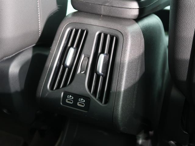 ＢＭＷ Ｘ１ ｘＤｒｉｖｅ ２０ｉ ｘライン 3.3万Km 399.8万円 2023年式[306]の中古車詳細(愛知県)