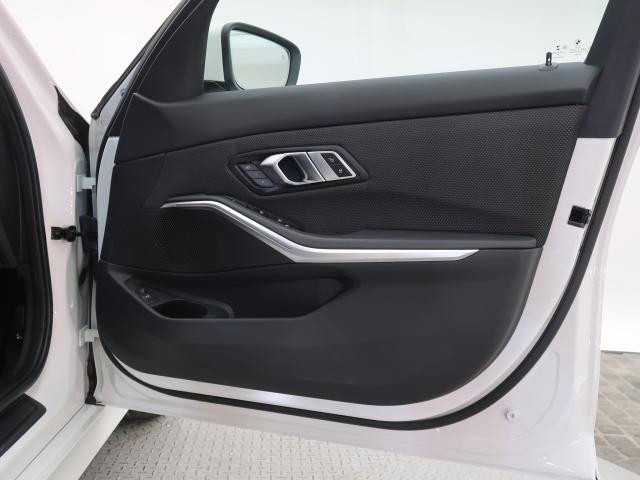 ＢＭＷ ３シリーズ ３１８ｉ 2.7万Km 269.8万円 2021年式[638]の中古車詳細(愛知県)