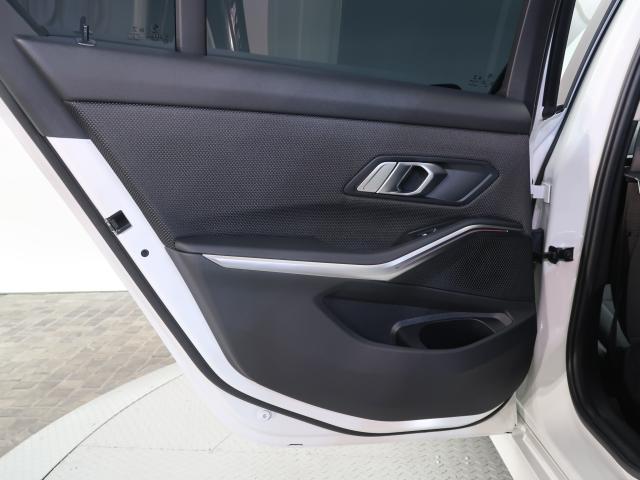 ＢＭＷ ３シリーズ ３１８ｉ 2.7万Km 269.8万円 2021年式[638]の中古車詳細(愛知県)