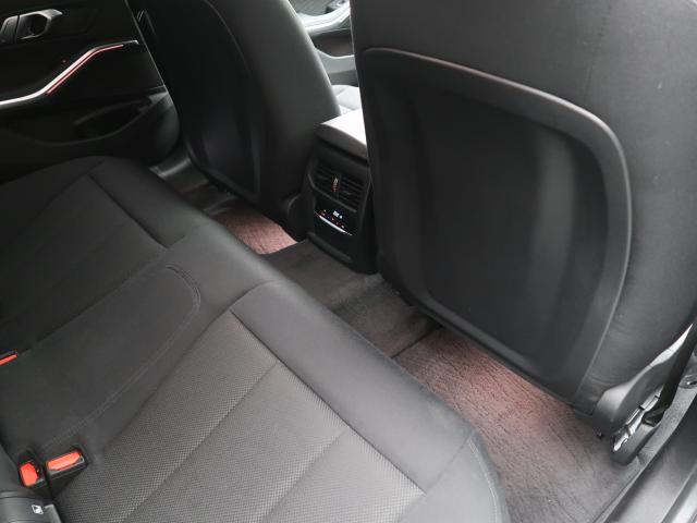 ＢＭＷ ３シリーズ ３１８ｉ 2.7万Km 269.8万円 2021年式[638]の中古車詳細(愛知県)