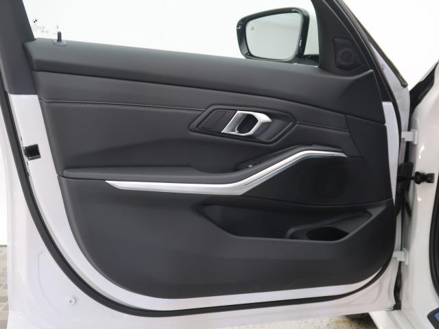 ＢＭＷ ３シリーズ ３２０ｉツーリング Ｍスポーツ 0.3万Km 550.0万円 2025年式[003]の中古車詳細(愛知県)