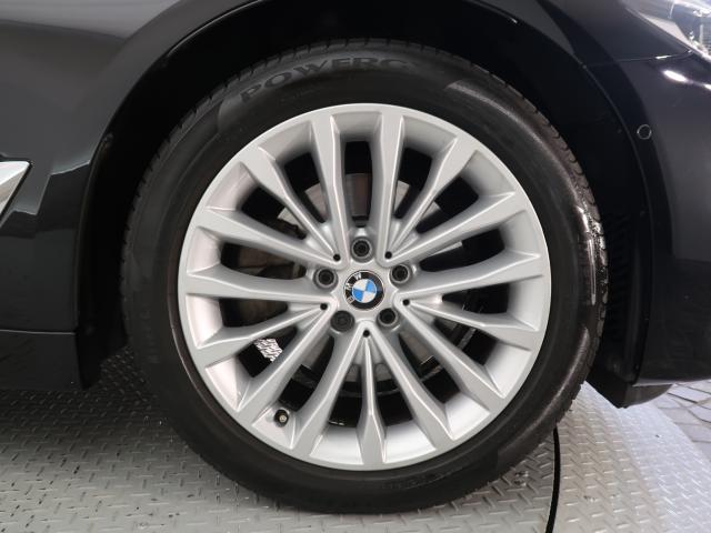 ＢＭＷ ５シリーズ ５２３ｉラグジュアリー 4万Km 239.8万円 2018年式[318]の中古車詳細(愛知県)