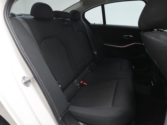 ＢＭＷ ３シリーズ ３２０ｄ ｘＤｒｉｖｅ 3.3万Km 299.8万円 2020年式[584]の中古車詳細(愛知県)