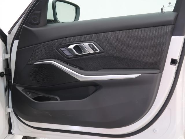 ＢＭＷ ３シリーズ ３２０ｄ ｘＤｒｉｖｅ 3.3万Km 299.8万円 2020年式[584]の中古車詳細(愛知県)
