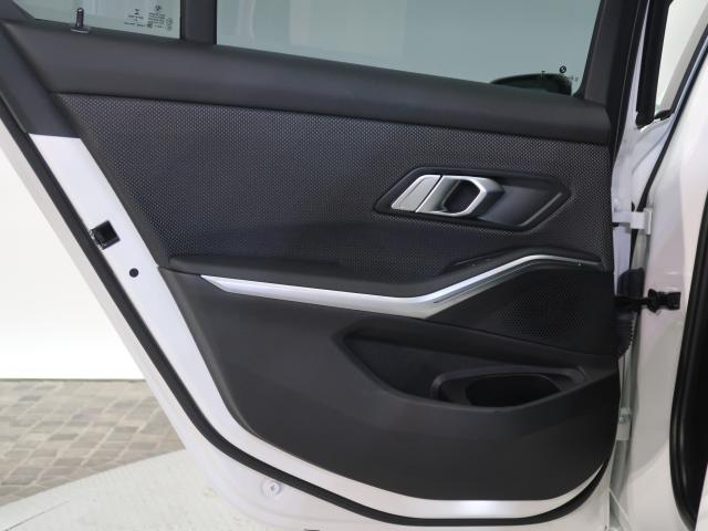 ＢＭＷ ３シリーズ ３２０ｄ ｘＤｒｉｖｅ 3.3万Km 299.8万円 2020年式[584]の中古車詳細(愛知県)