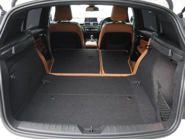ＢＭＷ １シリーズ １１８ｄ Ｍスポーツ エディションシャドー 4.7万Km 184.8万円 2017年式[483]の中古車詳細(愛知県)