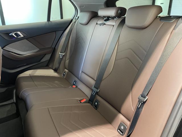 ＢＭＷ １シリーズ １２０ ハイラインパッケージ 0.7万Km 348.0万円 2025年式[432]の中古車詳細(愛知県)