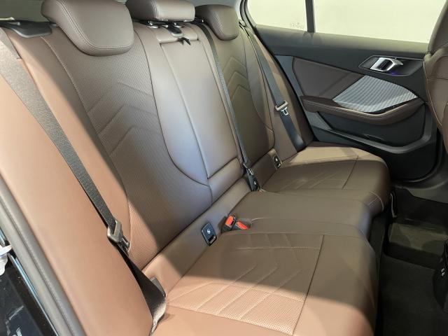 ＢＭＷ １シリーズ １２０ ハイラインパッケージ 0.7万Km 348.0万円 2025年式[432]の中古車詳細(愛知県)