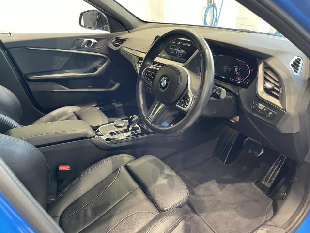 ＢＭＷ １シリーズ １１８ｄ Ｍスポーツ 1.6万Km 280.0万円 2023年式[273]の中古車詳細(愛知県)