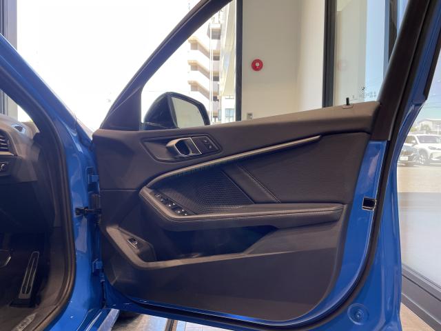 ＢＭＷ １シリーズ １１８ｄ Ｍスポーツ 1.6万Km 280.0万円 2023年式[273]の中古車詳細(愛知県)