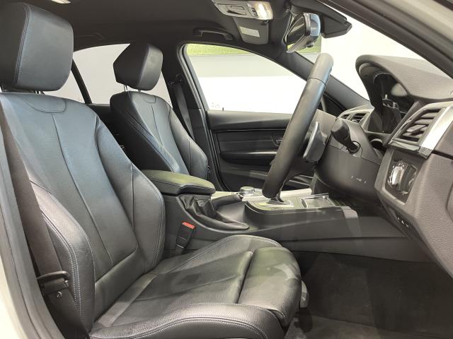 ＢＭＷ ３シリーズ ３２０ｄ Ｍスポーツ エディションシャドー 4.5万Km 240.0万円 2017年式[074]の中古車詳細(愛知県)