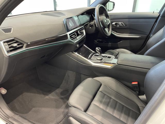 ＢＭＷ ３シリーズ ３２０ｉ Ｍスポーツ ハイラインパッケージ 0.7万Km 350.0万円 2021年式[007]の中古車詳細(愛知県)