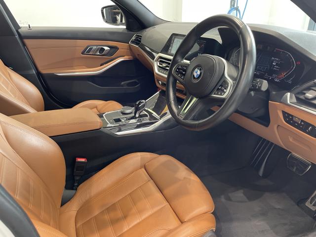 ＢＭＷ ３シリーズ ３２０ｄ ｘＤｒｉｖｅツーリング Ｍスポーツ 4.9万Km 370.0万円 2020年式[827]の中古車詳細(愛知県)