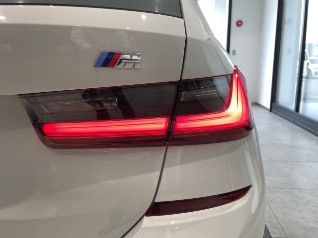 ＢＭＷ ３シリーズ ３２０ｄ ｘＤｒｉｖｅツーリング Ｍスポーツ 4.9万Km 370.0万円 2020年式[827]の中古車詳細(愛知県)