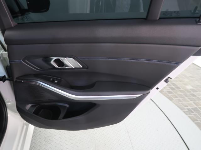 ＢＭＷ ３シリーズ ３２０ｉ Ｍスポーツ 3万Km 289.8万円 2019年式[548]の中古車詳細(愛知県)