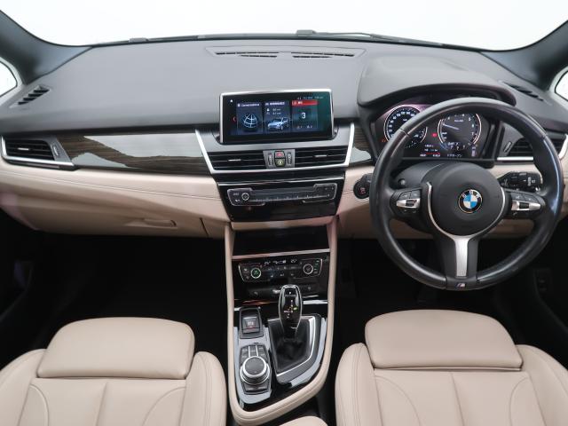 ＢＭＷ ２シリーズ ２１８ｉグランツアラー プレジャー３エディション 2.6万Km 298.8万円 2021年式[697]の中古車詳細(愛知県)