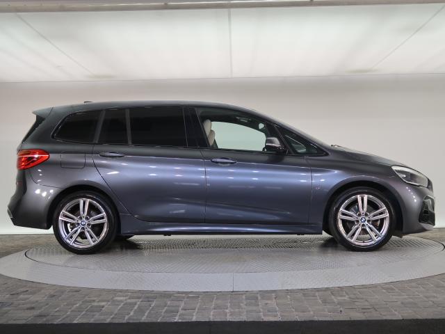 ＢＭＷ ２シリーズ ２１８ｉグランツアラー プレジャー３エディション 2.6万Km 298.8万円 2021年式[697]の中古車詳細(愛知県)