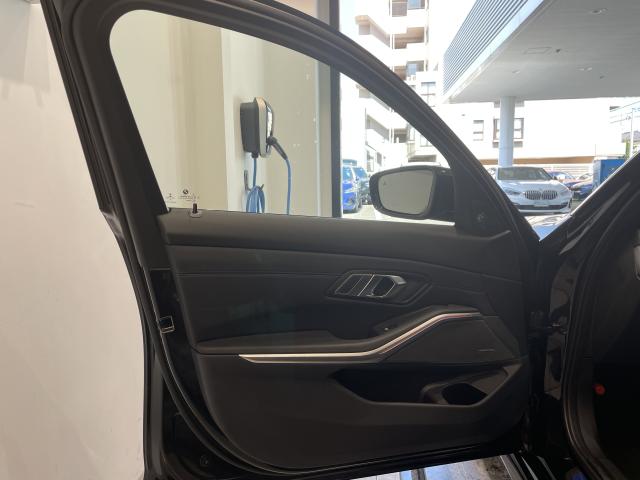 ＢＭＷ ３シリーズ ３２０ｄ ｘＤｒｉｖｅ Ｍスポーツ 2万Km 435.0万円 2023年式[673]の中古車詳細(愛知県)