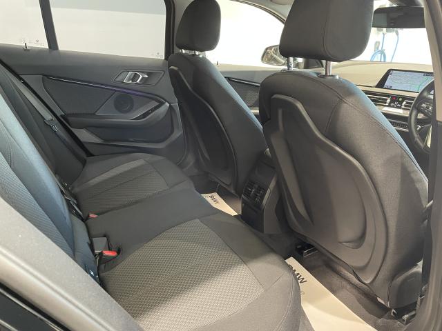 ＢＭＷ １シリーズ １１８ｄ プレイ エディションジョイ＋ 2.3万Km 225.0万円 2021年式[760]の中古車詳細(愛知県)