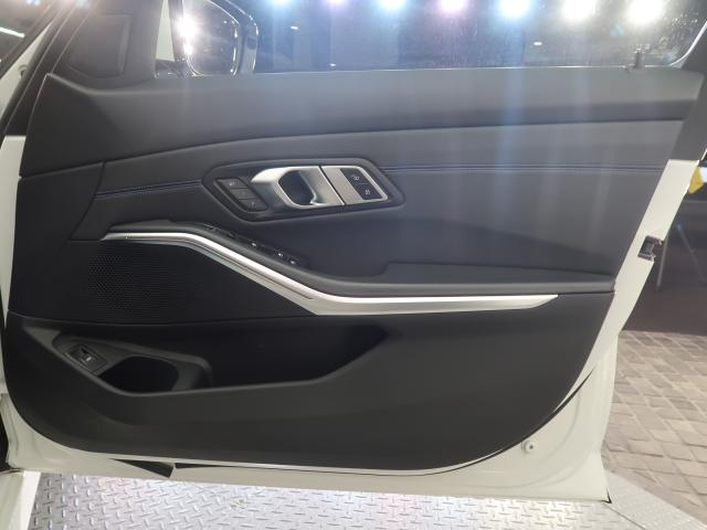 ＢＭＷ ３シリーズ ３１８ｉツーリング Ｍスポーツ 6万Km 299.8万円 2021年式[162]の中古車詳細(愛知県)