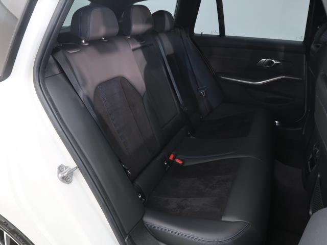 ＢＭＷ ３シリーズ ３１８ｉツーリング Ｍスポーツ 6万Km 299.8万円 2021年式[162]の中古車詳細(愛知県)
