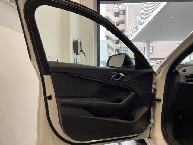 ＢＭＷ １シリーズ １１８ｉ プレイ 1.7万Km 220.0万円 2021年式[917]の中古車詳細(愛知県)