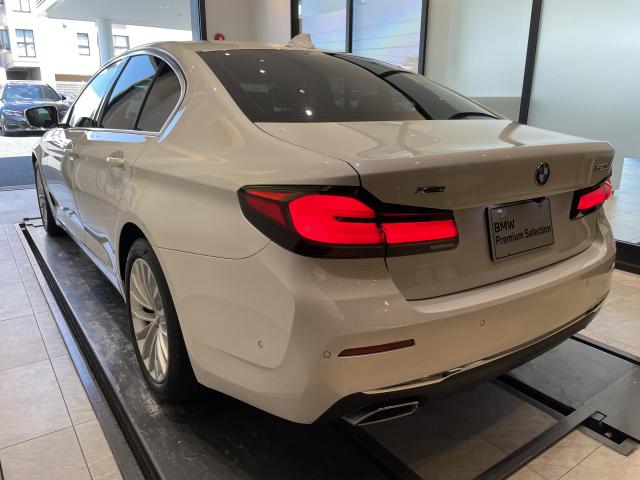 ＢＭＷ ５シリーズ ５２３ｄ ｘＤｒｉｖｅ ラグジュアリー 2.2万Km 400.0万円 2022年式[200]の中古車詳細(愛知県)