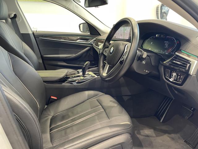 ＢＭＷ ５シリーズ ５２３ｄ ｘＤｒｉｖｅ ラグジュアリー 2.2万Km 400.0万円 2022年式[200]の中古車詳細(愛知県)