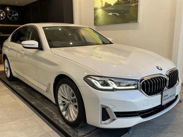 ＢＭＷ ５シリーズ ５２３ｄ ｘＤｒｉｖｅ ラグジュアリー 2.2万Km 400.0万円 2022年式[200]の中古車詳細(愛知県)