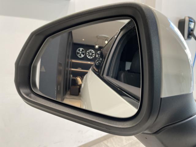 ＢＭＷ ２シリーズ ２１８ｄアクティブツアラー Ｍスポーツ 2.2万Km 315.0万円 2023年式[182]の中古車詳細(愛知県)