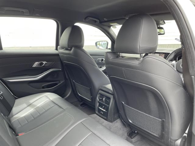 ＢＭＷ ３シリーズ ３２０ｄ ｘＤｒｉｖｅツーリング Ｍスポーツ 1.8万Km 384.0万円 2021年式[123]の中古車詳細(愛知県)