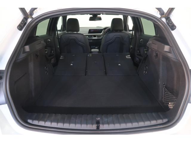 ＢＭＷ １シリーズ １１８ｄ Ｍスポーツ 2.1万Km 294.8万円 2023年式[999]の中古車詳細(愛知県)