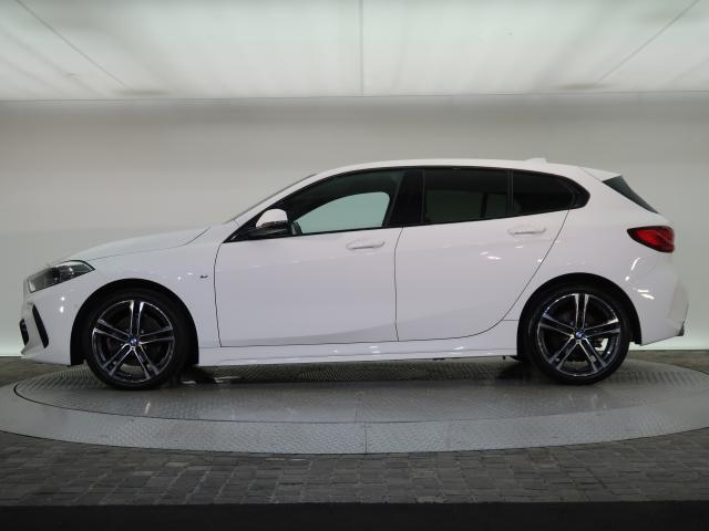 ＢＭＷ １シリーズ １１８ｄ Ｍスポーツ 2.3万Km 289.8万円 2023年式[925]の中古車詳細(愛知県)